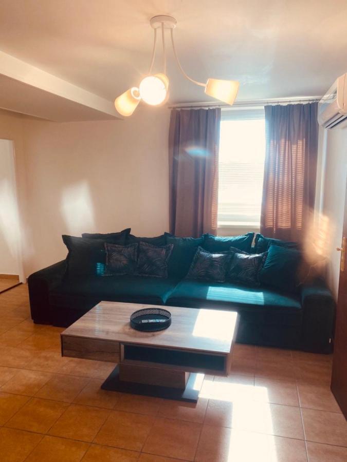 Zara Apartmán